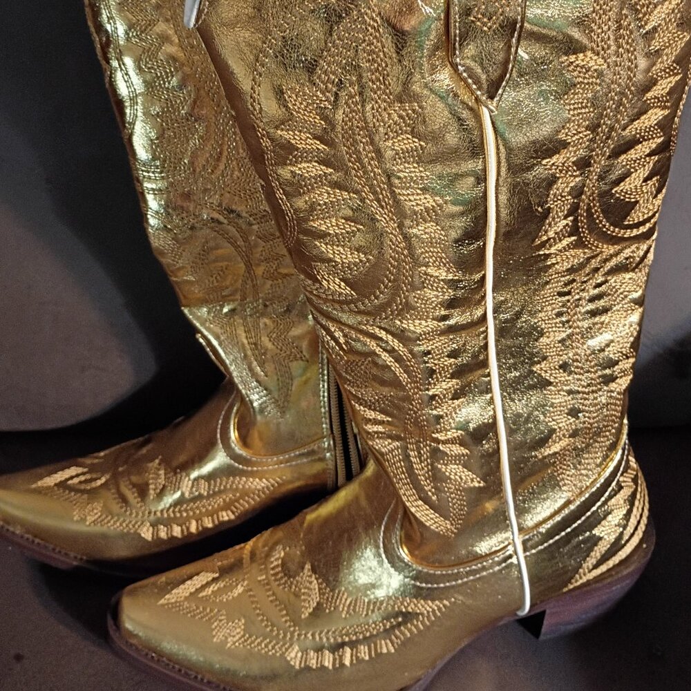 NEW-Gold western cowboy tall boots 2 inch approx heel